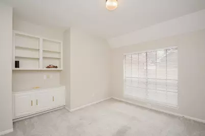 10 Heathstone Place, The Woodlands, TX 77381 - Photo 28