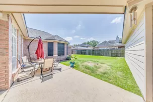 4314 N Pine Brook Way, Houston, TX 77059 - Photo 26