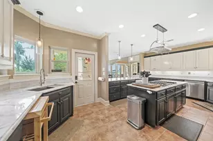 7159 Kingston Cove Ln, Willis, TX 77318 - Photo 10