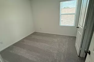 15704 Plum Brk Dr, Conroe, TX 77303 - Photo 6