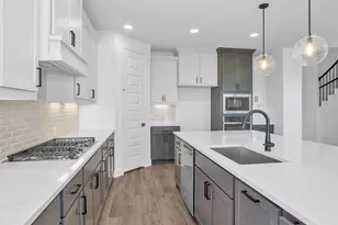 4506 Valeria Cottage Dr, Fulshear, TX 77441 - Photo 12