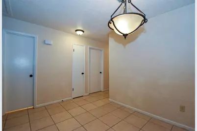 1521 Barcelona Way Way, Baytown, TX 77520 - Photo 10