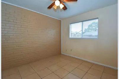 1521 Barcelona Way Way, Baytown, TX 77520 - Photo 18