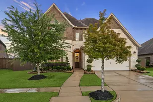 631 Aquilla Sq, Webster, TX 77598 - Photo 6
