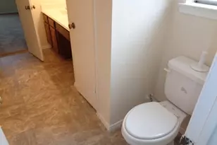 10211 Golden Sunshine Dr, Houston, TX 77064 - Photo 12