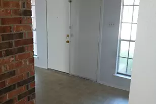 10211 Golden Sunshine Dr, Houston, TX 77064 - Photo 8