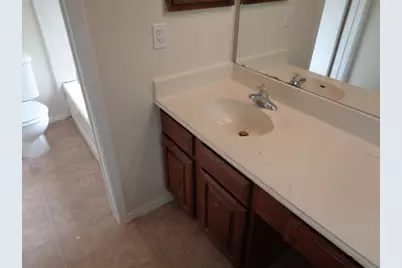 10211 Golden Sunshine Drive, Houston, TX 77064 - Photo 14