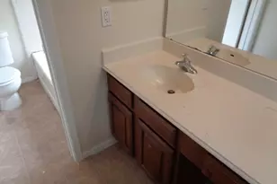 10211 Golden Sunshine Dr, Houston, TX 77064 - Photo 14