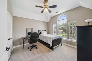 13786 S Puffin Ln, Willis, TX 77318 - Photo 36