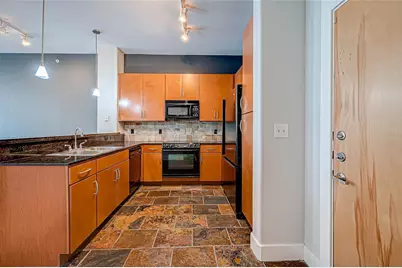 1901 Post Oak Boulevard #4409, Houston, TX 77056 - Photo 8
