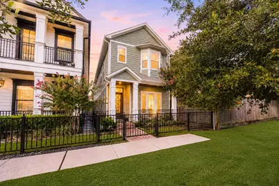 444 W 26th Street, Houston, TX 77008 - Photo 1