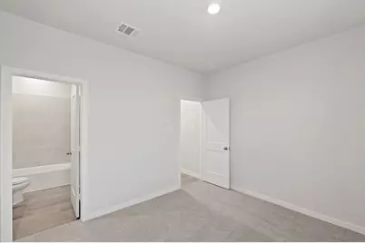 10711 Aston Court, Bryan, TX 77801 - Photo 16