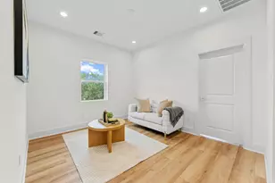 4127 De George St, Houston, TX 77009 - Photo 26