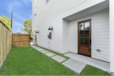 4127 De George Street, Houston, TX 77009 - Photo 10