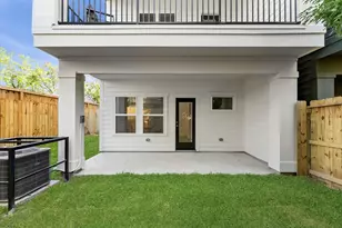 4127 De George St, Houston, TX 77009 - Photo 6