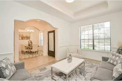 614 Coggins Point Way, Sugar Land, TX 77479 - Photo 4