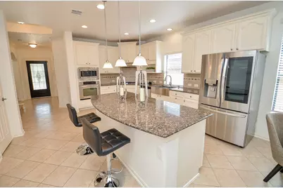 614 Coggins Point Way, Sugar Land, TX 77479 - Photo 6