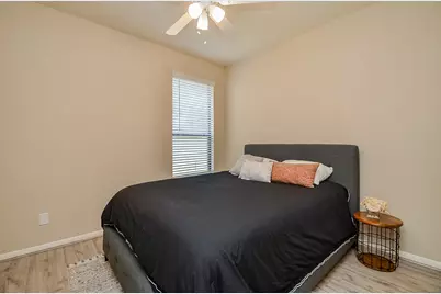 614 Coggins Point Way, Sugar Land, TX 77479 - Photo 22