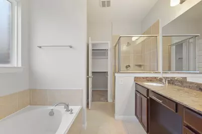 18319 Bridle Meadow Lane, Tomball, TX 77377 - Photo 14