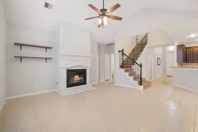 18319 Bridle Meadow Lane, Tomball, TX 77377 - Photo 8