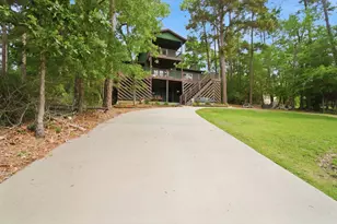213 Lakefront Dr, Onalaska, TX 77360 - Photo 2