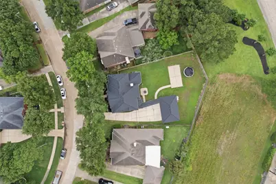9015 Newburgh Drive, Houston, TX 77095 - Photo 36