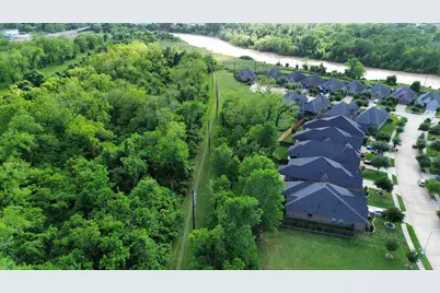 10 Eden Hollow Lane, Richmond, TX 77406 - Photo 2
