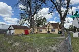2621 Eastman St, Houston, TX 77009 - Photo 14