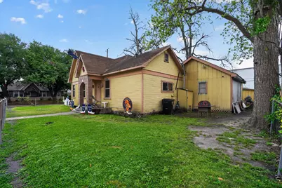 2621 Eastman Street, Houston, TX 77009 - Photo 12