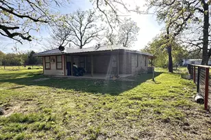 4056 Pecan Ln, Madisonville, TX 77864 - Photo 14