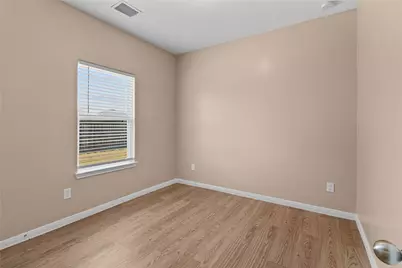 1111 Road 5102, Cleveland, TX 77327 - Photo 14