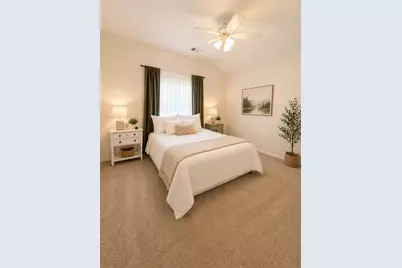 203 N Burberry Park Circle, The Woodlands, TX 77382 - Photo 4