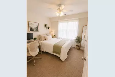 203 N Burberry Park Circle, The Woodlands, TX 77382 - Photo 16