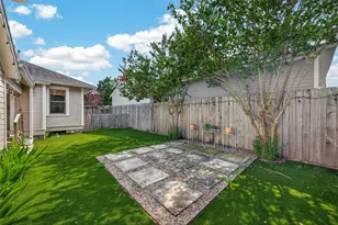 645 E 14th St, Houston, TX 77008 - Photo 40