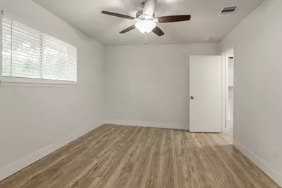 4206 Oak Shadows Drive, Houston, TX 77091 - Photo 14