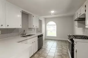 4206 Oak Shadows Dr, Houston, TX 77091 - Photo 6