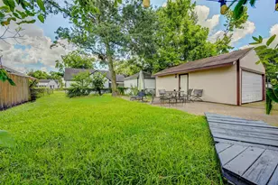 5642 McCormick St, Houston, TX 77023 - Photo 16