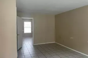 9303 Hammerly Blvd, Houston, TX 77080 - Photo 12