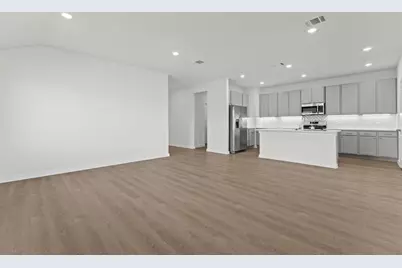 2657 Lake Bryan Drive, Dayton, TX 77535 - Photo 6