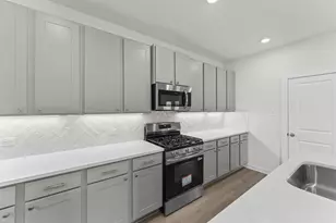 2657 Lake Bryan Dr, Dayton, TX 77535 - Photo 8