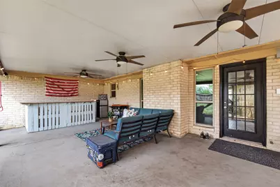 1925 Winding Creek Drive, Pearland, TX 77581 - Photo 34