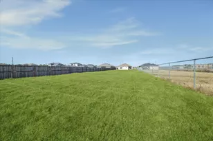 407 Rd 5102, Cleveland, TX 77327 - Photo 14