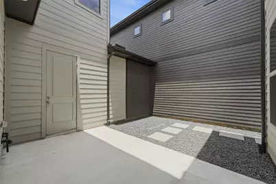 7806 Longhorn Ballroom Drive, Montgomery, TX 77316 - Photo 16