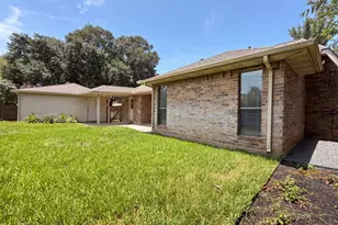 2002 Windmill Dr, Richmond, TX 77406 - Photo 16