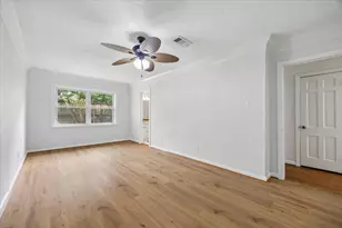 5209 Evergreen St, Bellaire, TX 77401 - Photo 10