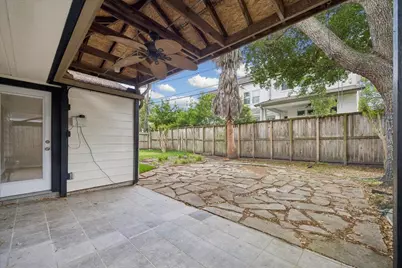 5209 Evergreen Street, Bellaire, TX 77401 - Photo 16