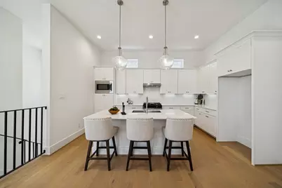 1405 W 21st St #B, Houston, TX 77008 - Photo 12