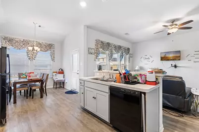 20073 Poppy Hills Lane, Cleveland, TX 77327 - Photo 12