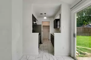 3207 Brookston St, Houston, TX 77045 - Photo 24