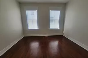2221 35th St, Galveston, TX 77550 - Photo 8